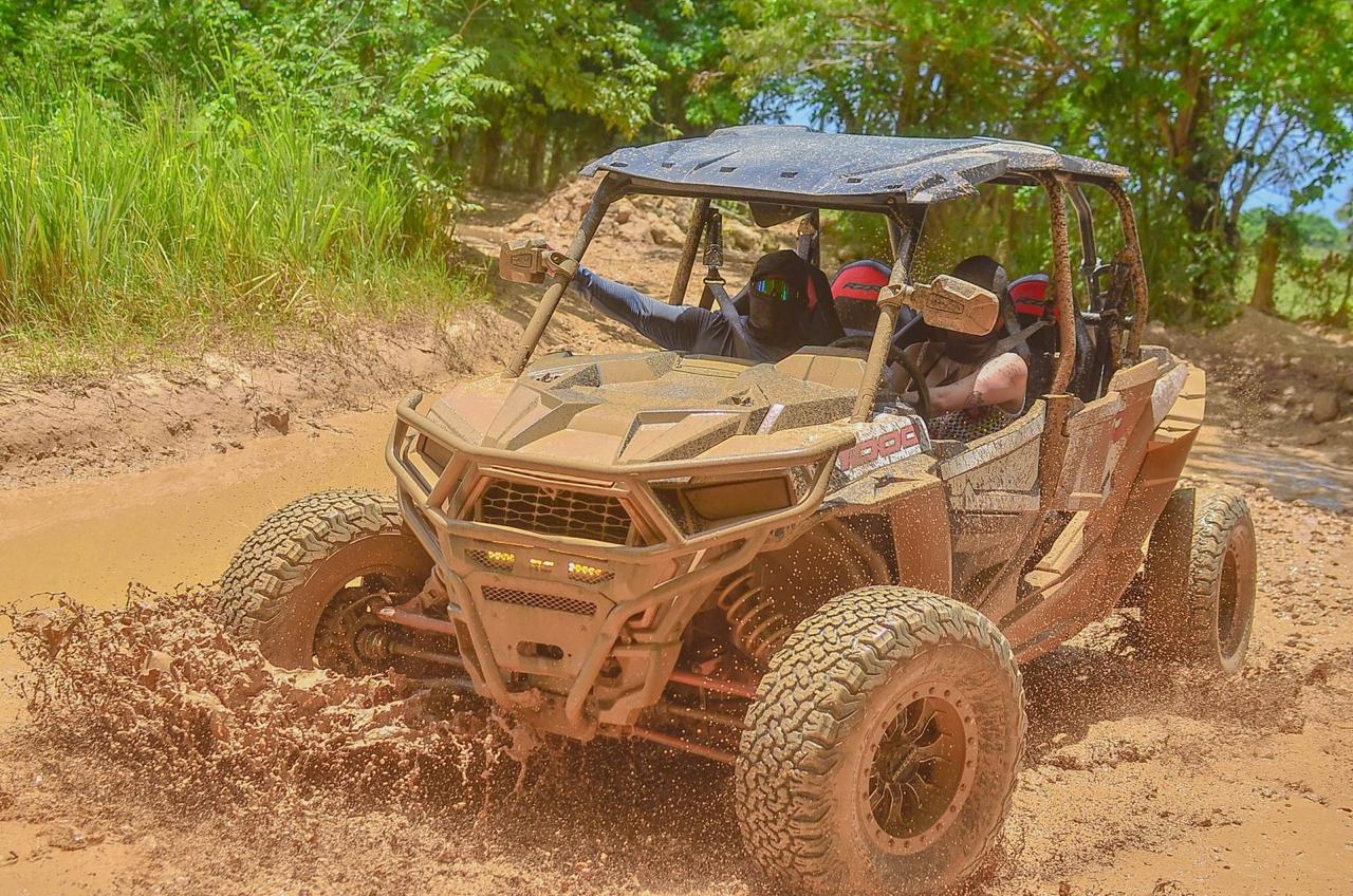 Viajeros y buggies en Punta Cana, foto 17